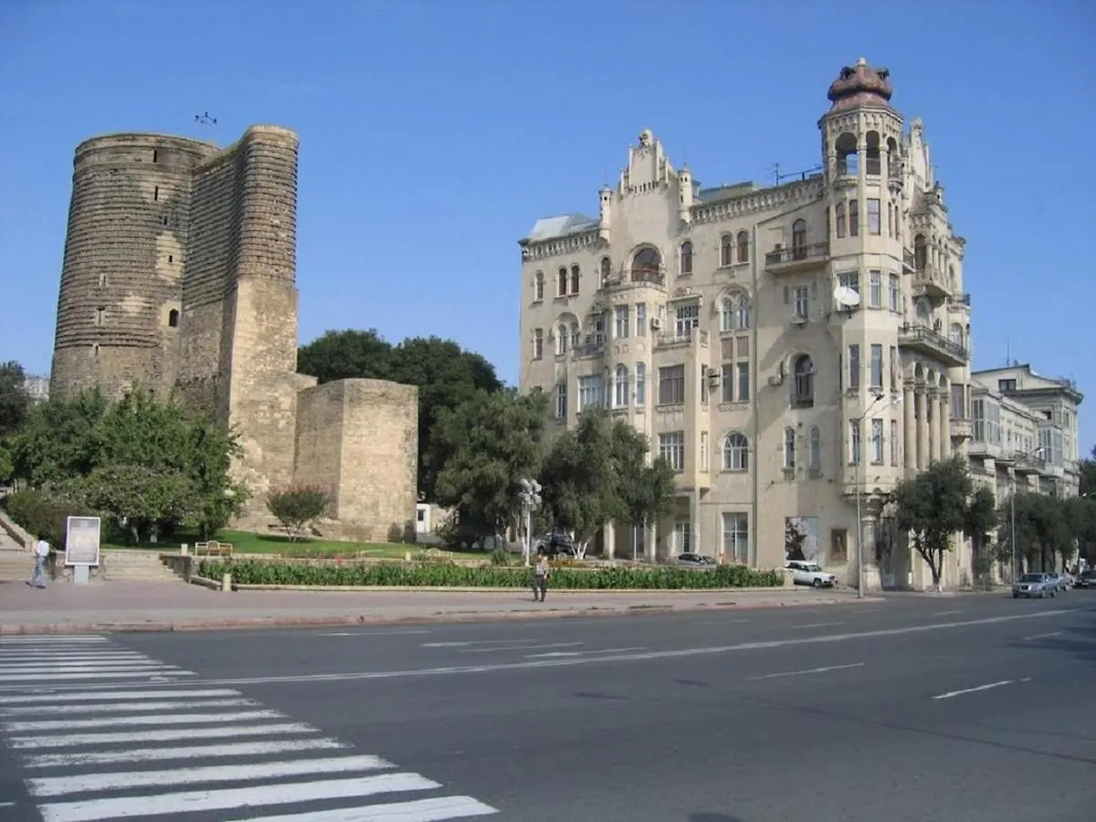 Qiz Galasi Hotel Baku 4*,