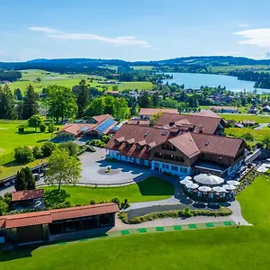 **** Hotel Auf Der Gsteig Gmbh Germania