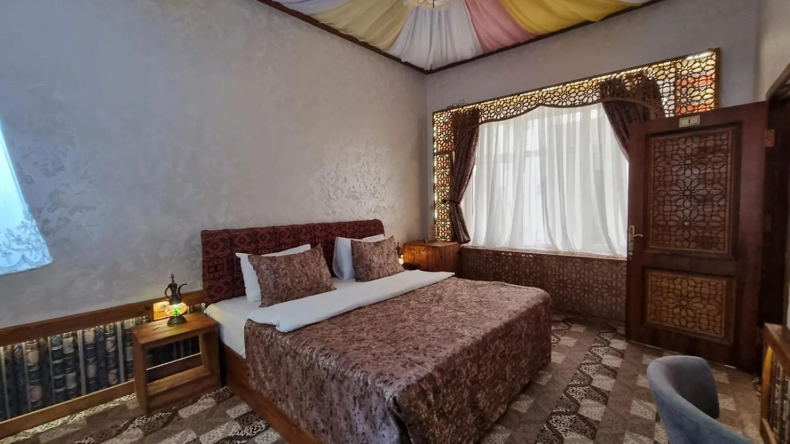 Qiz Galasi Hotel Baky